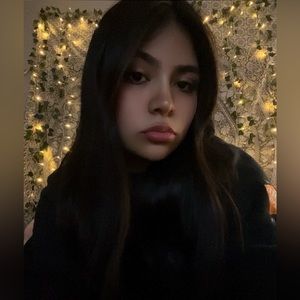 Meet your Posher, Antonia